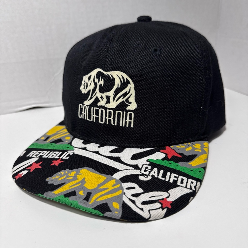 California Republic Bear Graphic Snapback Hat